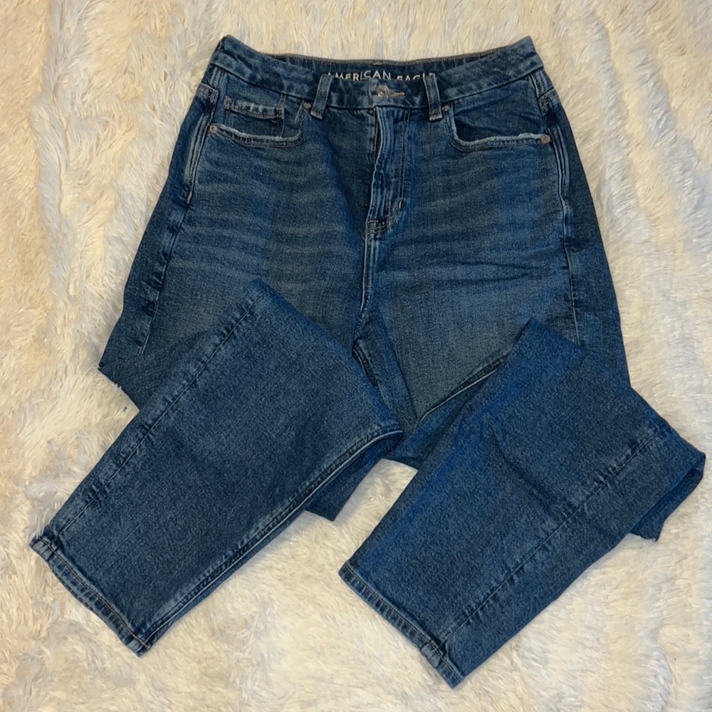 American Eagle curvy mom jeans size 4 short, worn once
